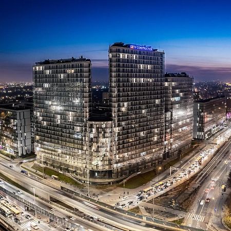 Luxury Design Apartments - Warsaw Tower Bliska Wola Exteriör bild
